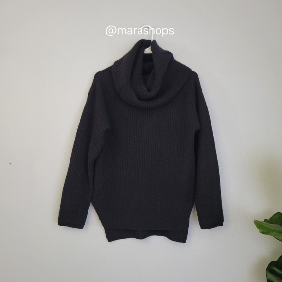 Joseph Black Cashmere Turtleneck Sweater - Picture 1 of 4
